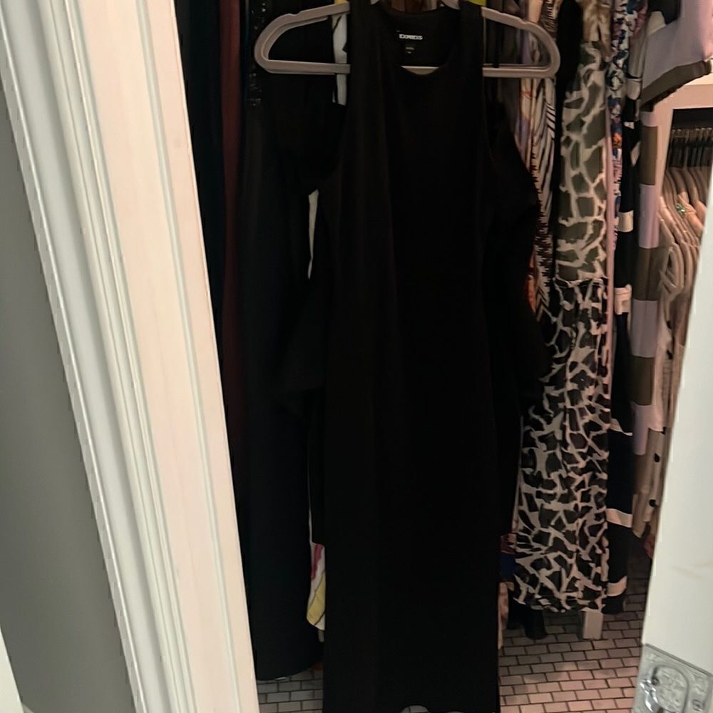 Black express stretch bodycon dress with open back style XS
